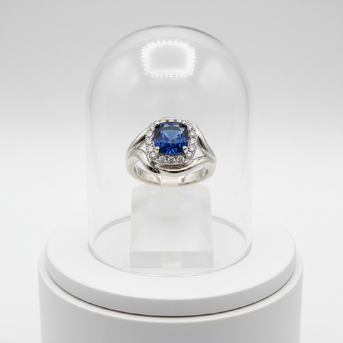 Elegant diamantring i gull